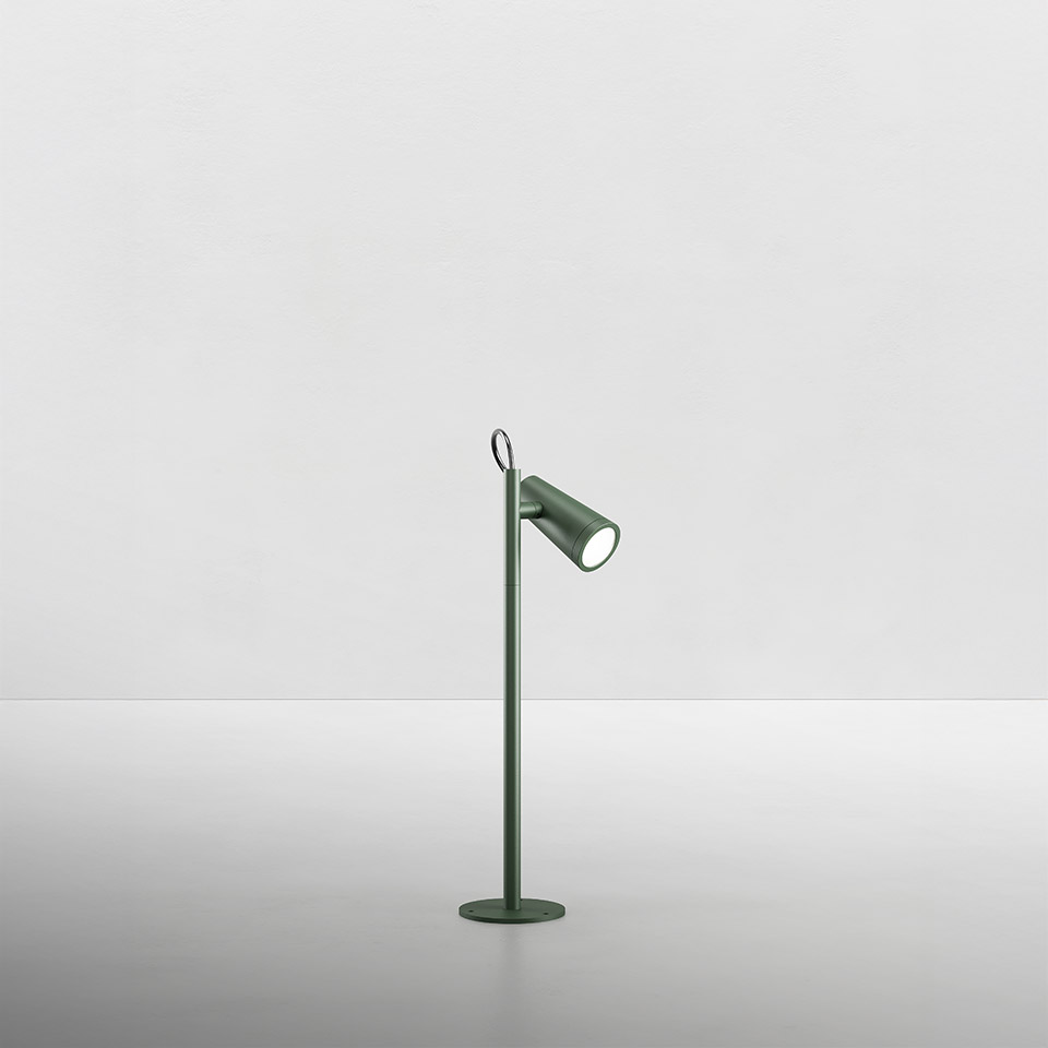 Conus - Bollard - 450 - Black Green