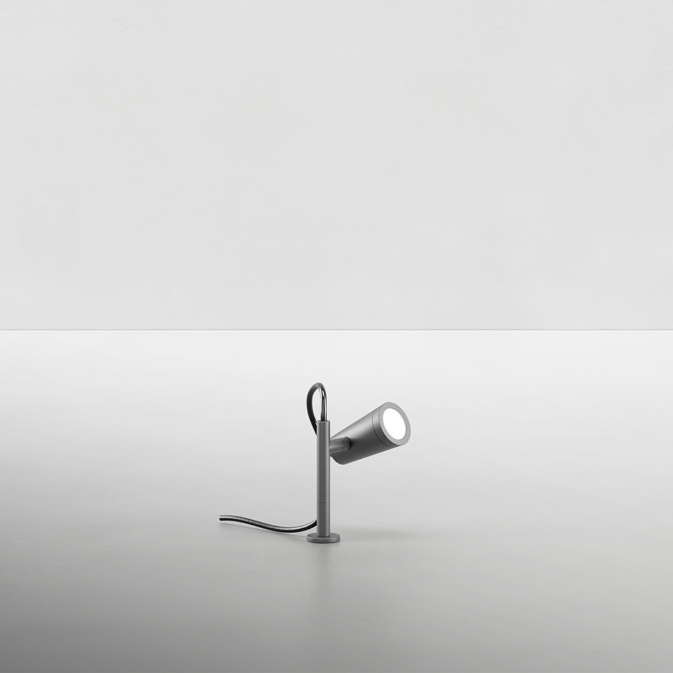 Conus - Spike - Silver