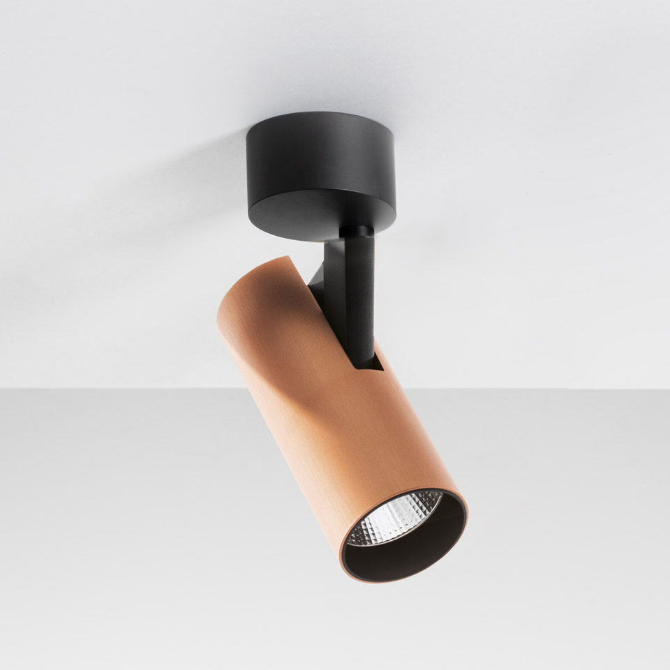 Vector Surface Mounted 55 - 22° 3000K Brushed copper
